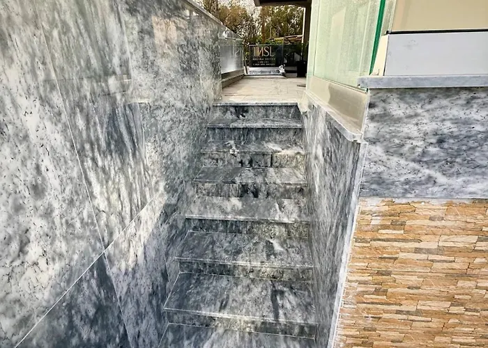 Appartement Kourouta's Diamond 2 *